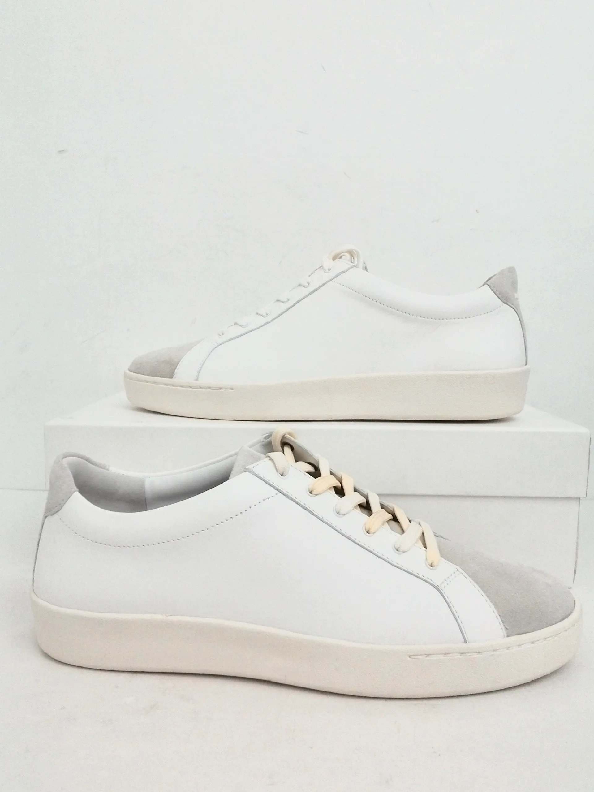 Vince Women's Janna WhiteLeather/ Grey Suede Size 8 M
